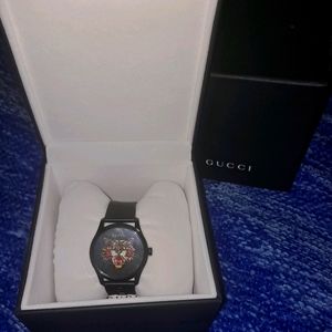 Gucci angry tiger watch and spare gucci box